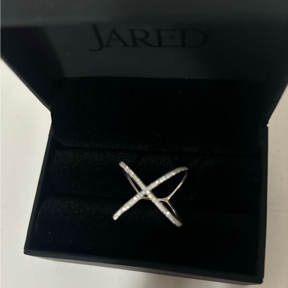 Shy Creations size 8.5 Diamond X Ring 1/8 tcw 14K white gold
